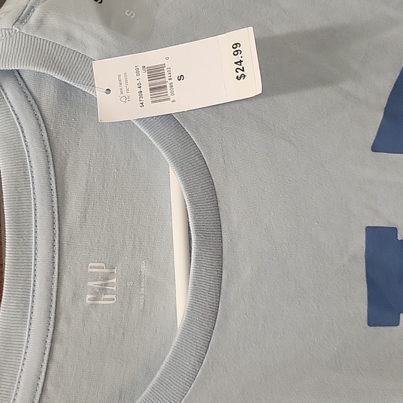 GAP Boys T Shirt NWT - Picture 3 of 4